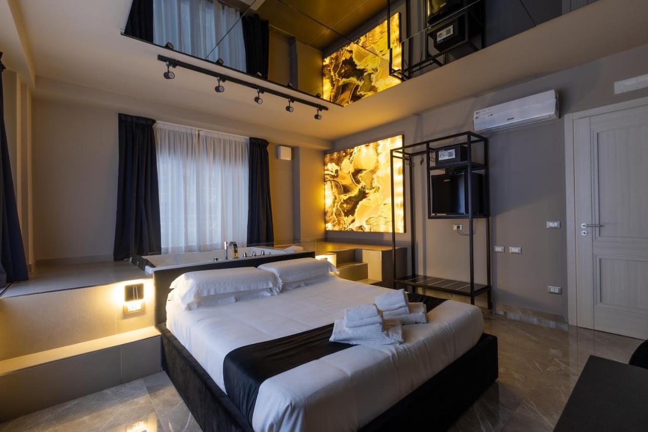 Maximum Exclusive Suite & Spa Palermo Exterior photo