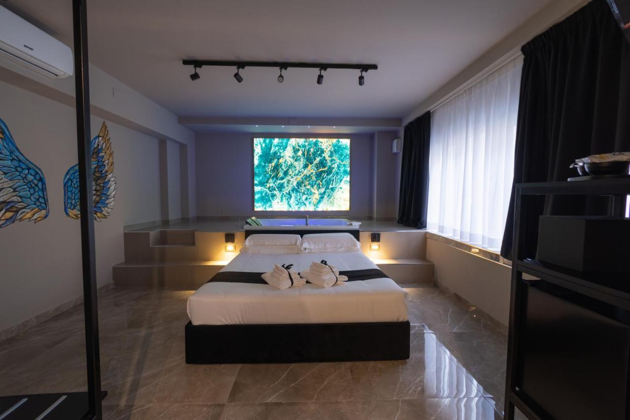 Maximum Exclusive Suite & Spa Palermo Exterior photo